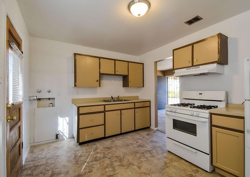 2nd image of 434 Kentucky St SE #438B
