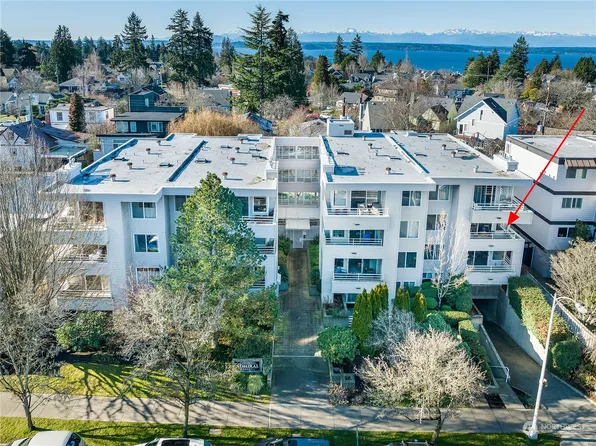2125 California Avenue SW #304, Seattle, WA 98116