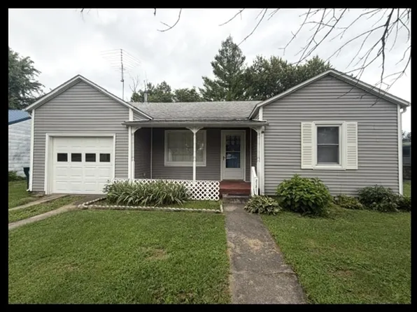 213 S Center St, Clarence, MO 63437