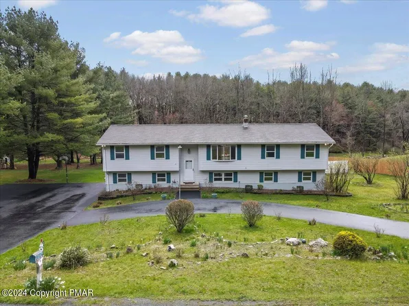 126 Meadow Pass, Saylorsburg, PA 18353