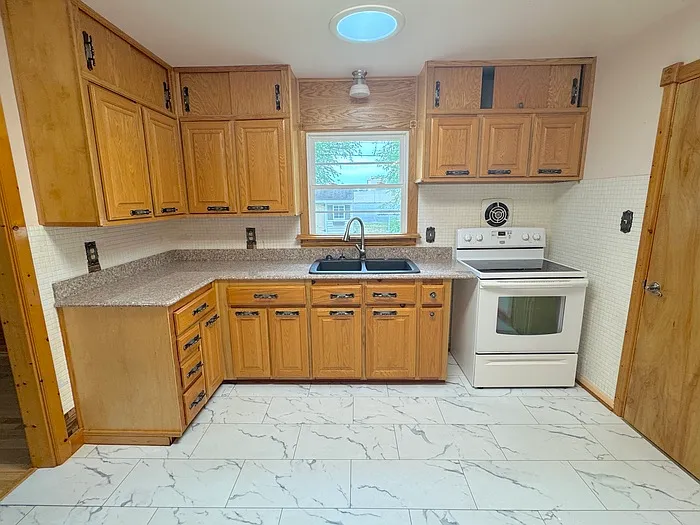 5007 Hazelwood Rd — Photo 9