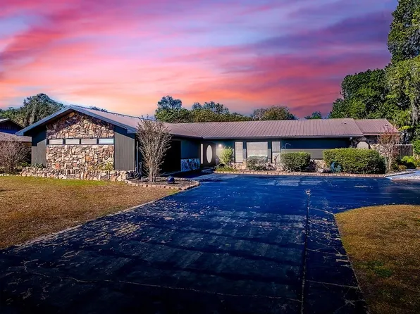 5329 Twin Palms Rd, Fruitland Park, FL 34731