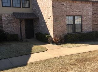 13815 Crossing Way W, Edmond, OK 73013