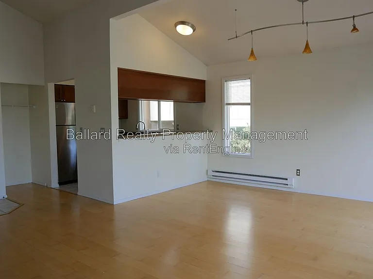 1712 NW 85th St #301 — Photo 6