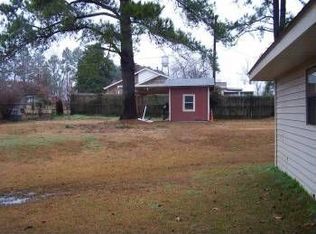 35 Ina St, Tallassee, AL 36078