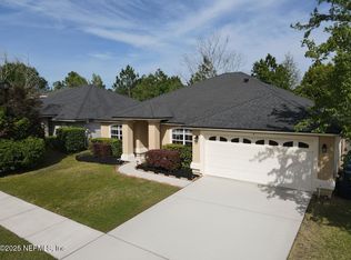12045 SANDS POINTE Court, Macclenny, FL 32063