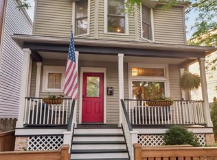 2036 W Cuyler Ave, Chicago, IL 60618