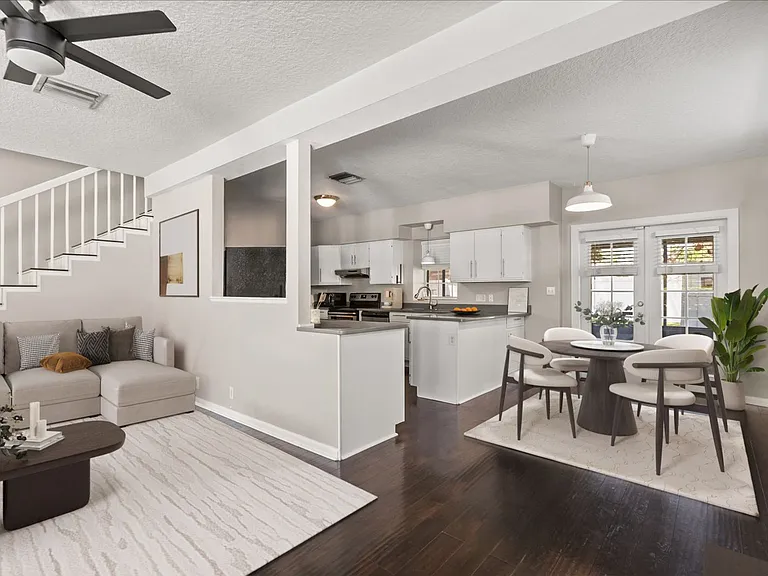 742 N Westmoreland Dr — Photo 12