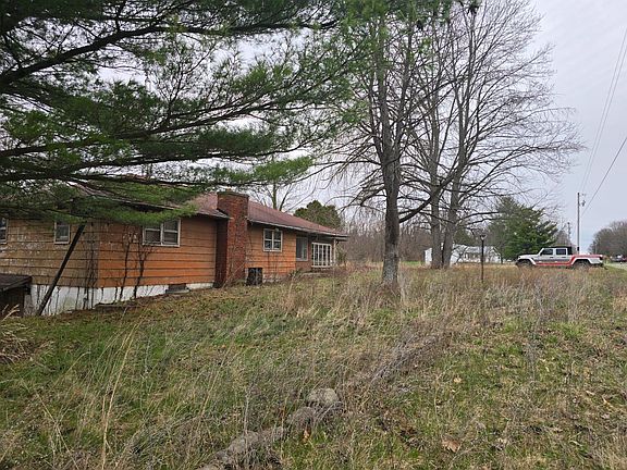 4th image of 1926 E Little Bear Rd