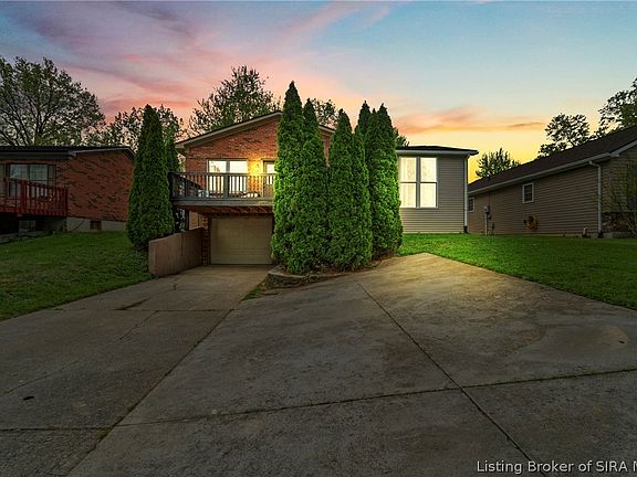 2nd image of 3820 Carver Street