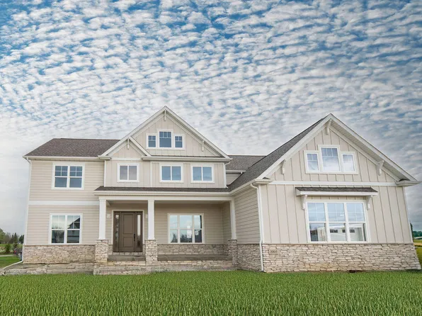 3005 Old Oak Dr, Valparaiso, IN 46385