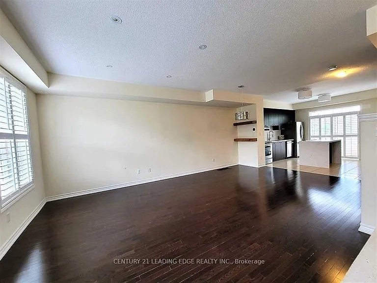 5 Vandaam Ln — Photo 8