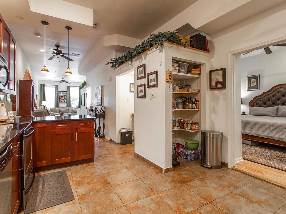 1st image of 216-218 Market St #1