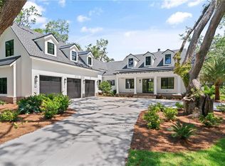 104 Point Lane St, Simons Island, GA 31522