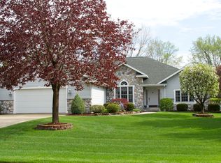 4615 Still Meadow Dr, Saginaw, MI 48603