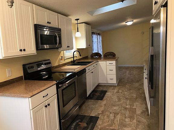 3rd image of 2656 E State Rd