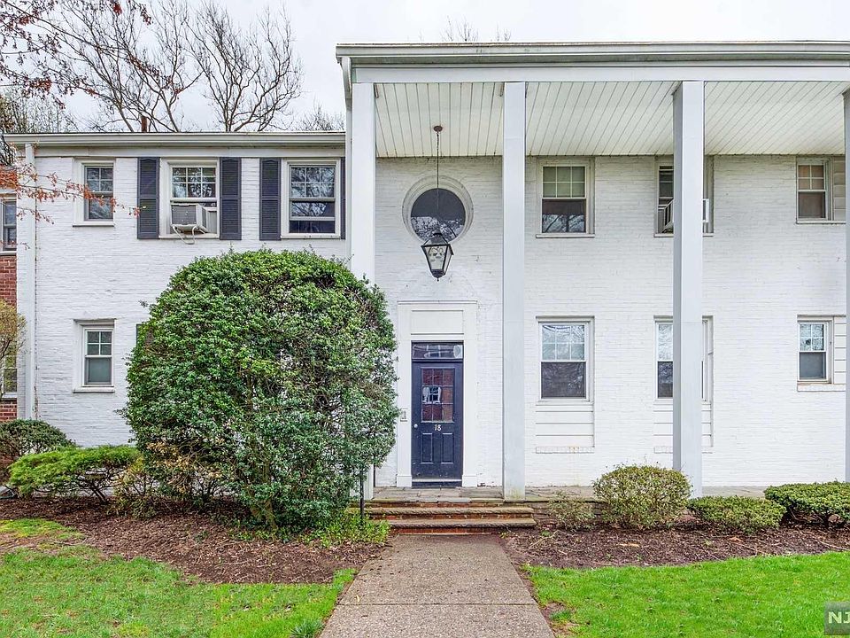 1st image of 349 Bloomfield Ave #64
