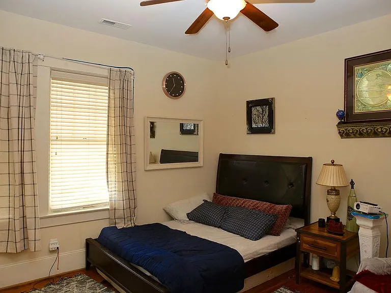 817 N Elm St #E — Photo 27