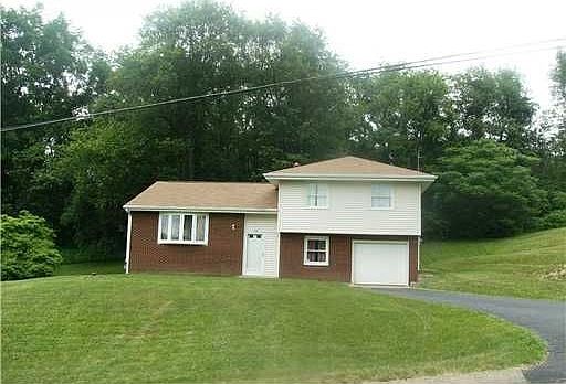 2nd image of 154 Fairlane Dr
