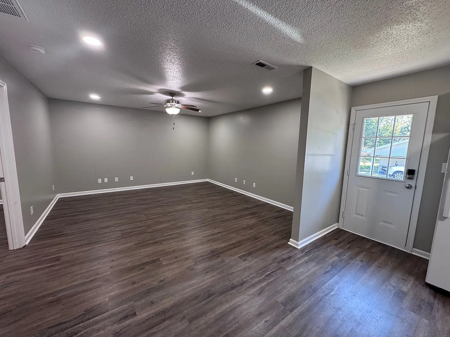 2 bedroom duplex in Paducah — Photo 2