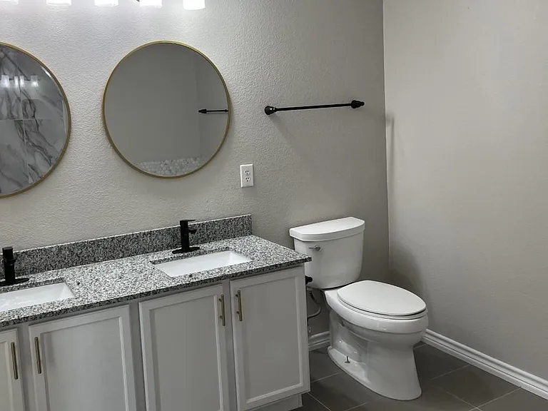 3004 Elderberry Dr — Photo 10