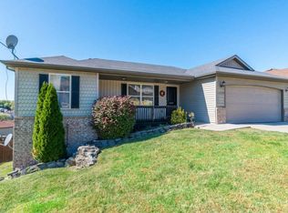 1209 S Solaira St, Ozark, MO 65721