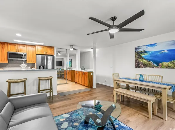 7122 Hawaii Kai Dr APT 90, Honolulu, HI 96825