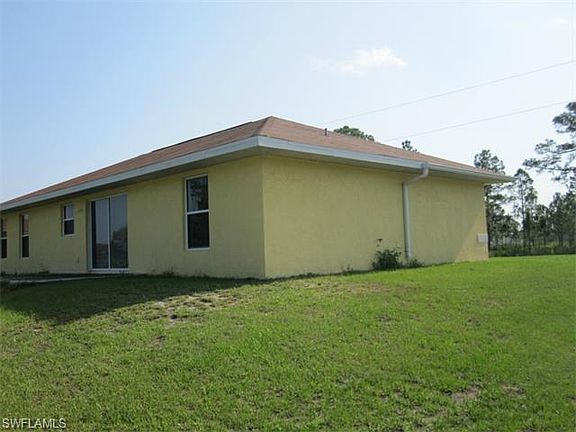 3rd image of 2100 W 10th St