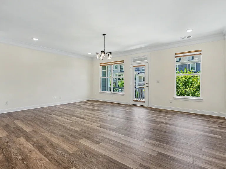 10223 Glenmere Creek Cir — Photo 6