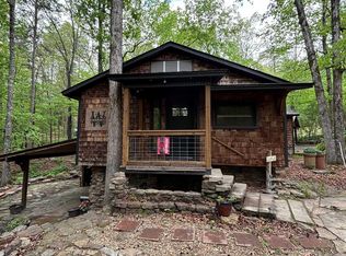 99 Roxie Ln, Greers Ferry, AR 72067