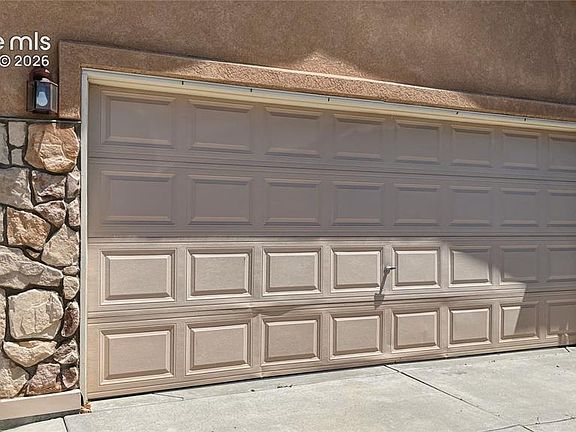 2nd image of 9845 Everglades Dr