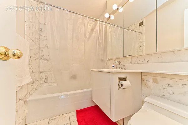 Rented by Corcoran | media 26