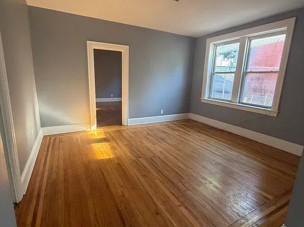 (undisclosed Address), West New York, NJ 07093