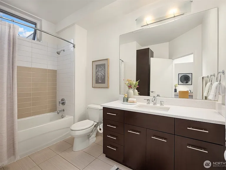 2960 Eastlake Ave E #213 — Photo 11