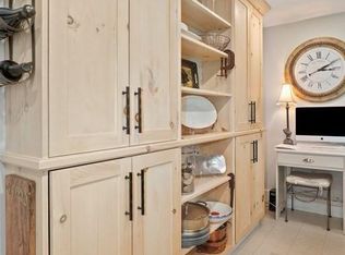 26 Dolloff Ave, Beverly, MA 01915