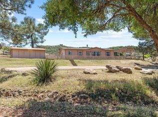 22002 Lyons Valley Rd, Alpine, CA 91901
