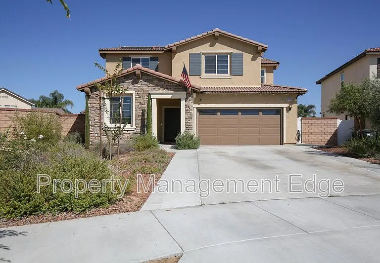 30463 Ridgely Way — Photo 1