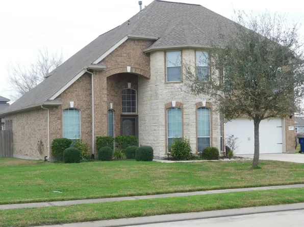 2163 Colonial St, Alvin, TX 77511