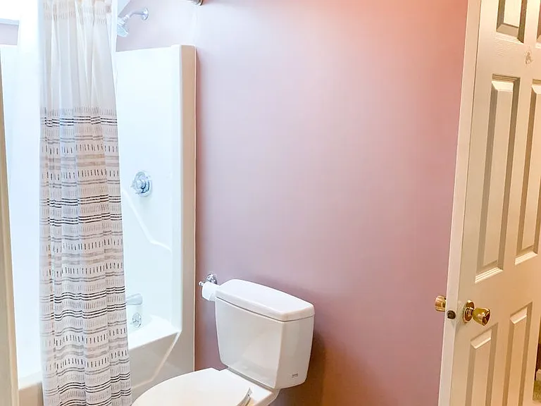 304 Fairway Vlg — Photo 10