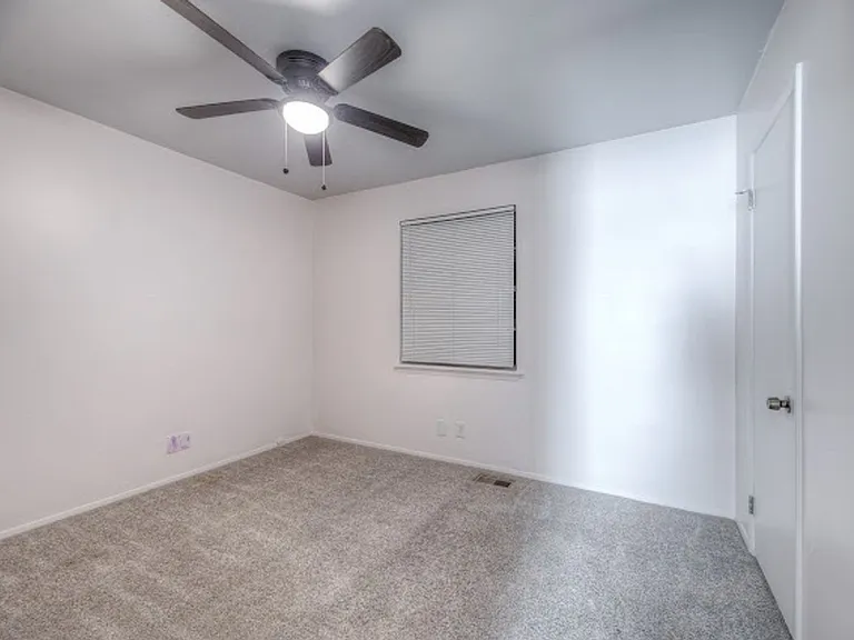 1131 S 124th East Ave — Photo 4