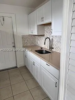 1074 NW 27th St #0 — Photo 10