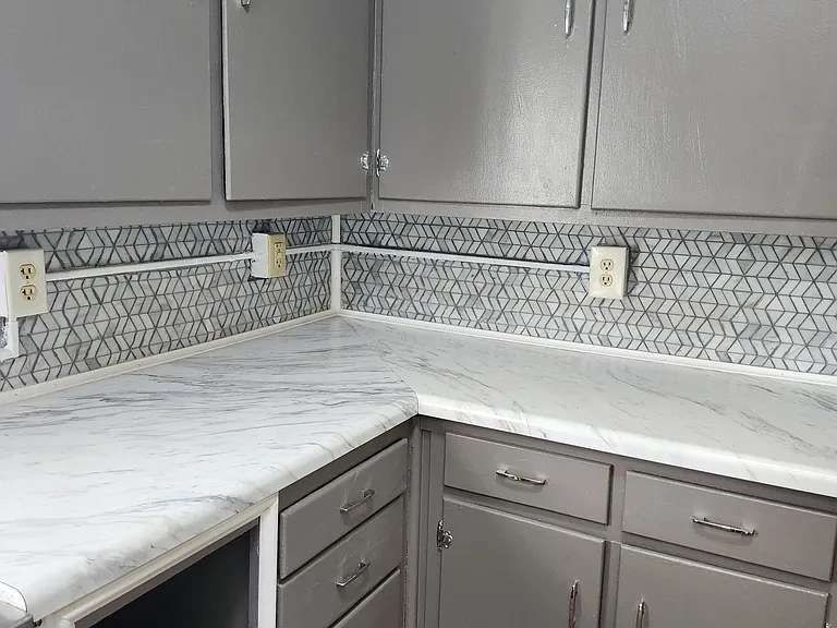 1851 Maryland Ave — Photo 12