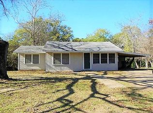 301 N White Oak Rd, White Oak, TX 75693