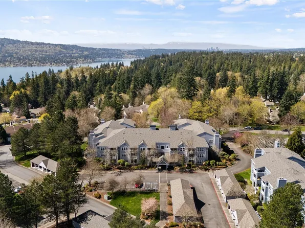 3941 226th Place SE #209, Issaquah, WA 98029