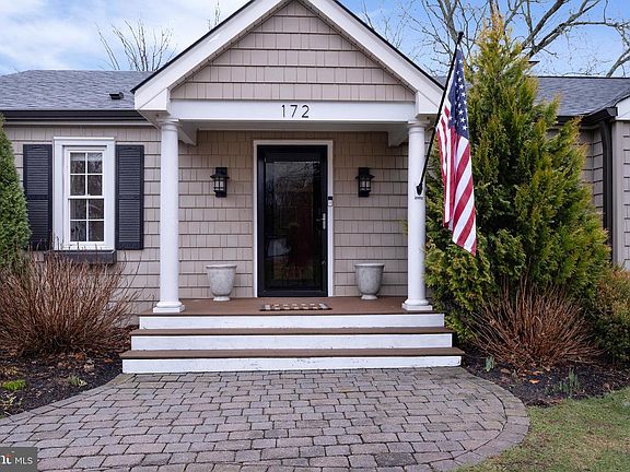 4th image of 172 Pennington Harbourton Rd