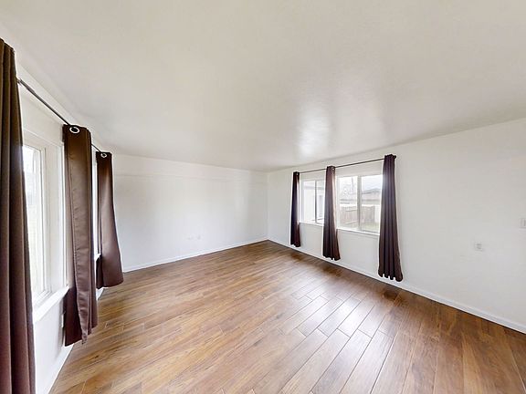 2nd image of 12174 2nd St #12170