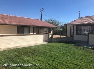 21645 Powhatan Rd APT 6, Apple Valley, CA 92308