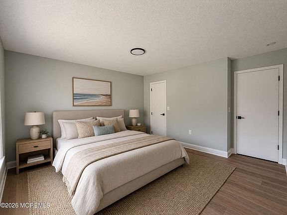 5th image of 703 Fox Glove Court