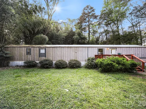 126 Amelia Dr, Fort Mill, SC 29715