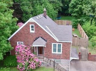 621 Willow St, Springdale, PA 15144
